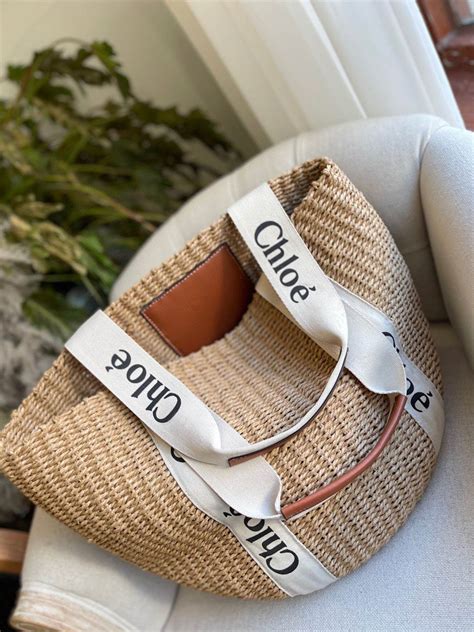 chloe high summer woody tote.